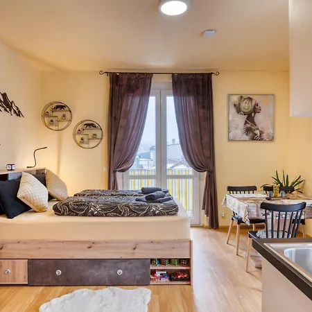 Panorama In The Heart Of The Apartament Innsbruck